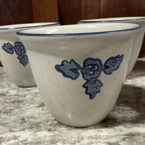 3 Vintage Pfaltzgraff Yorktowne Blue Floral custard cups B1.6 - Picture 2 of 10